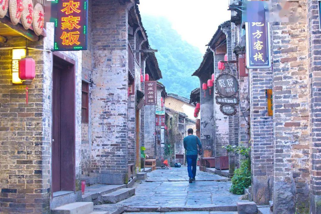回望来时路 展望新征程——江津区疾控中心召开中层干部述职大会